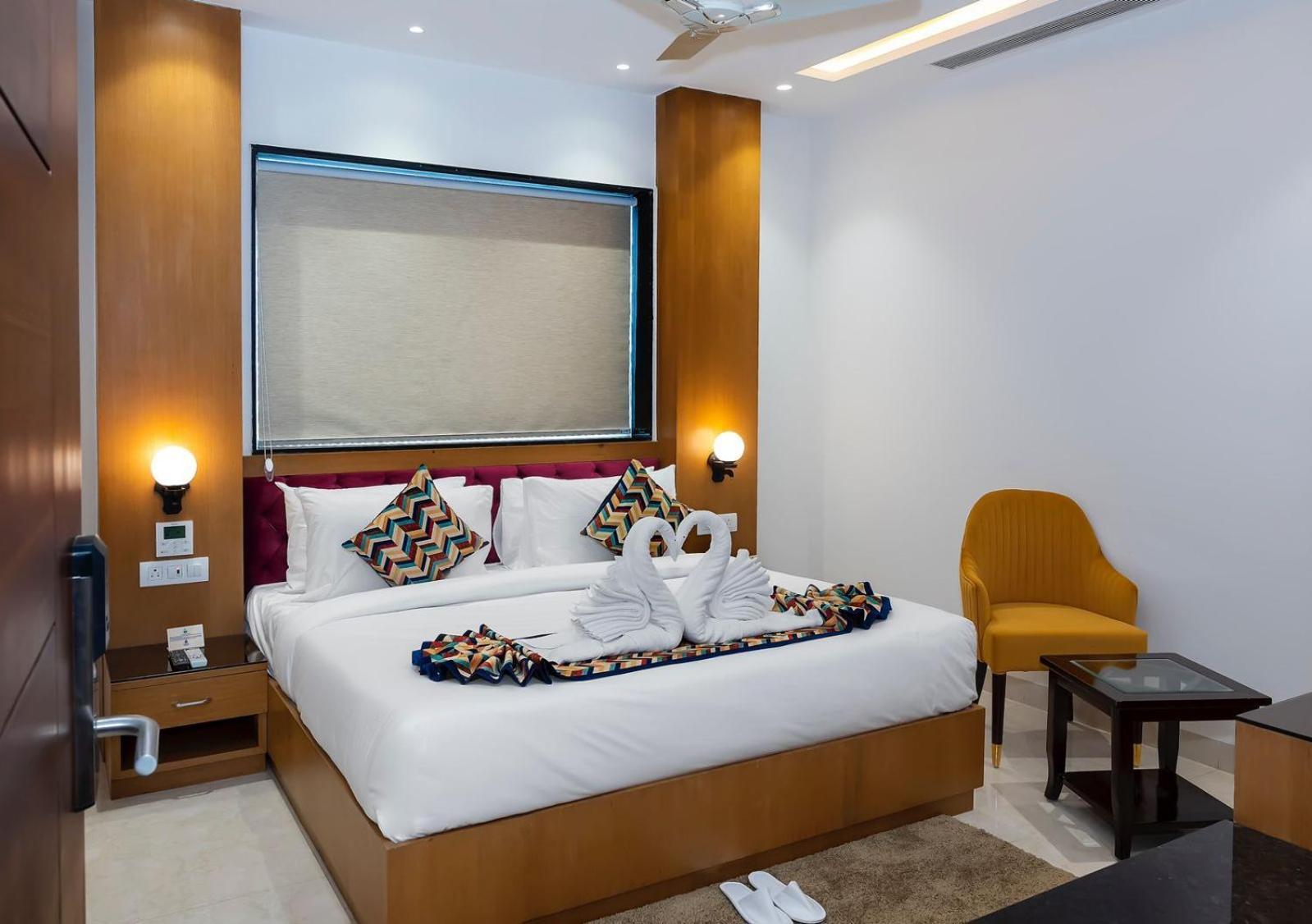 Classio Royale By Io Hotels Near Golden Temple Amritsar Exterior foto