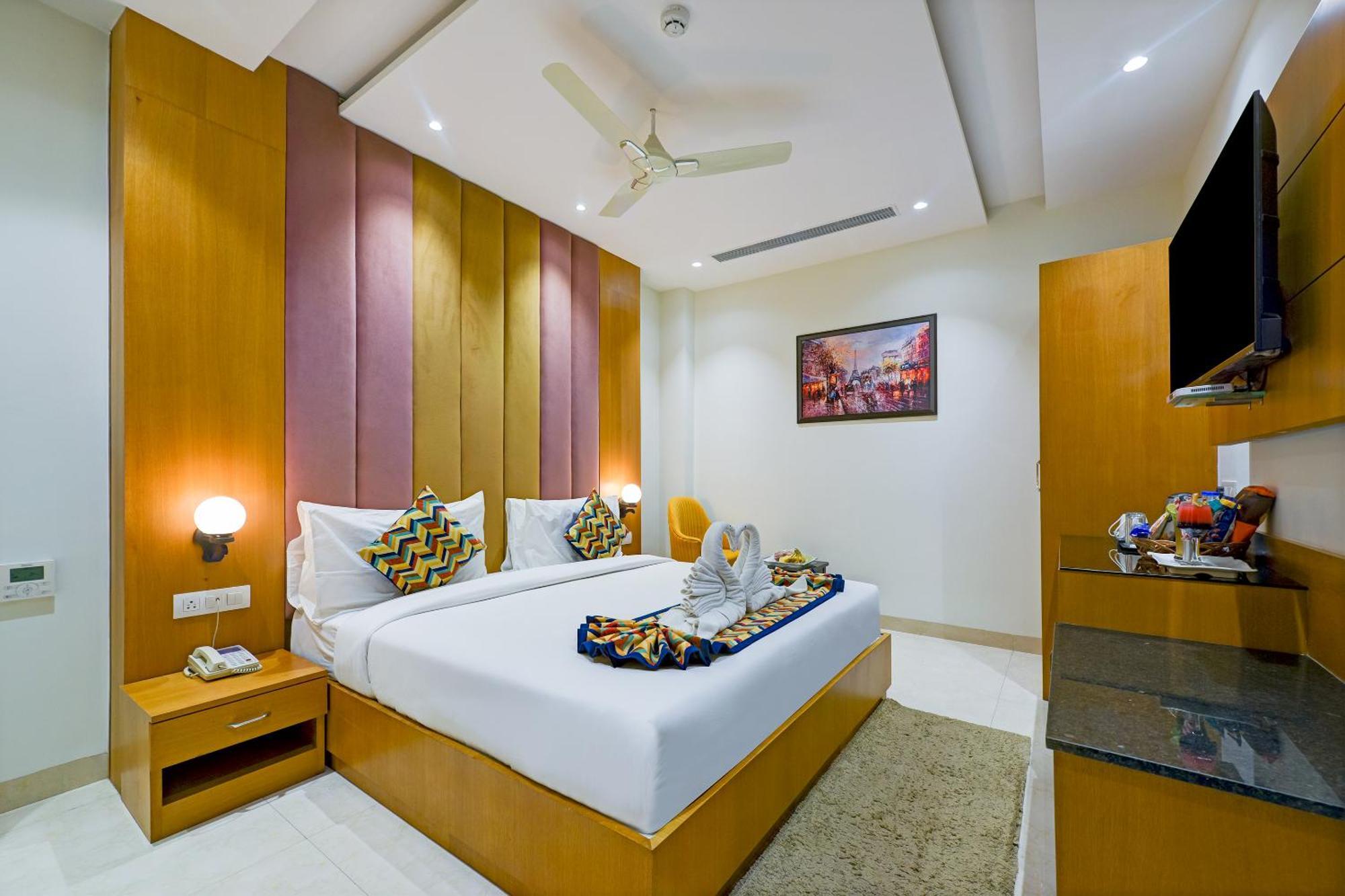 Classio Royale By Io Hotels Near Golden Temple Amritsar Exterior foto
