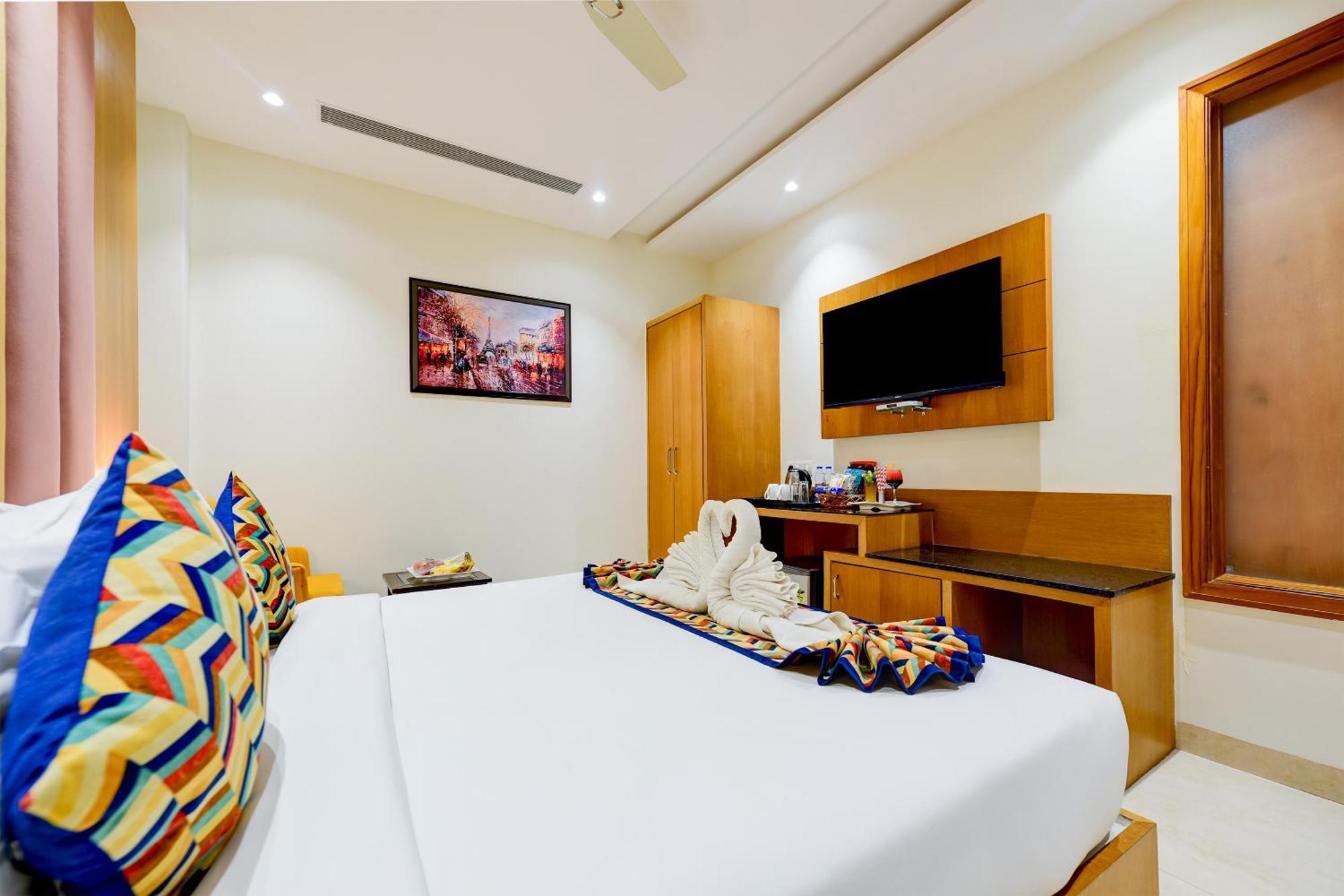 Classio Royale By Io Hotels Near Golden Temple Amritsar Exterior foto