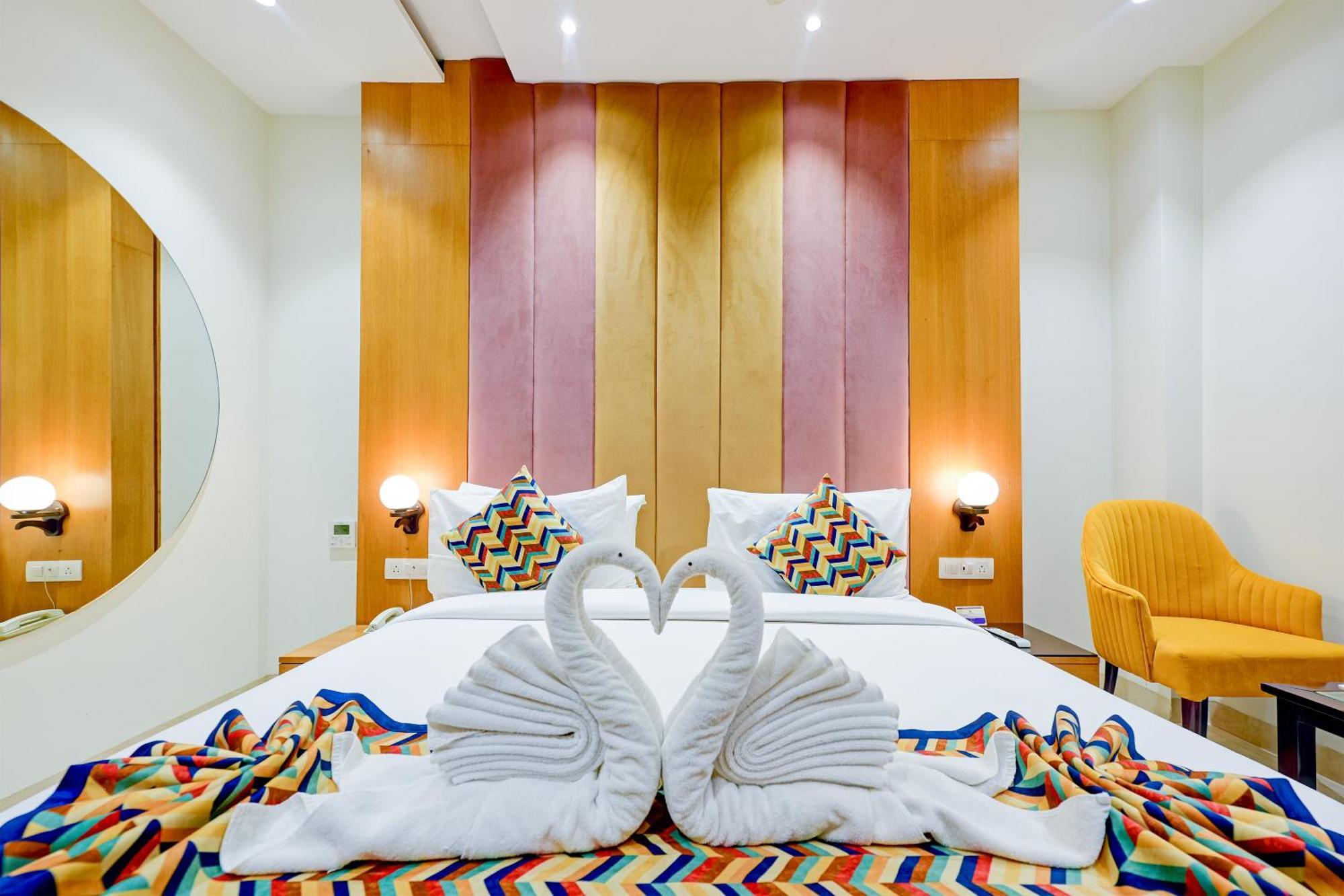 Classio Royale By Io Hotels Near Golden Temple Amritsar Exterior foto
