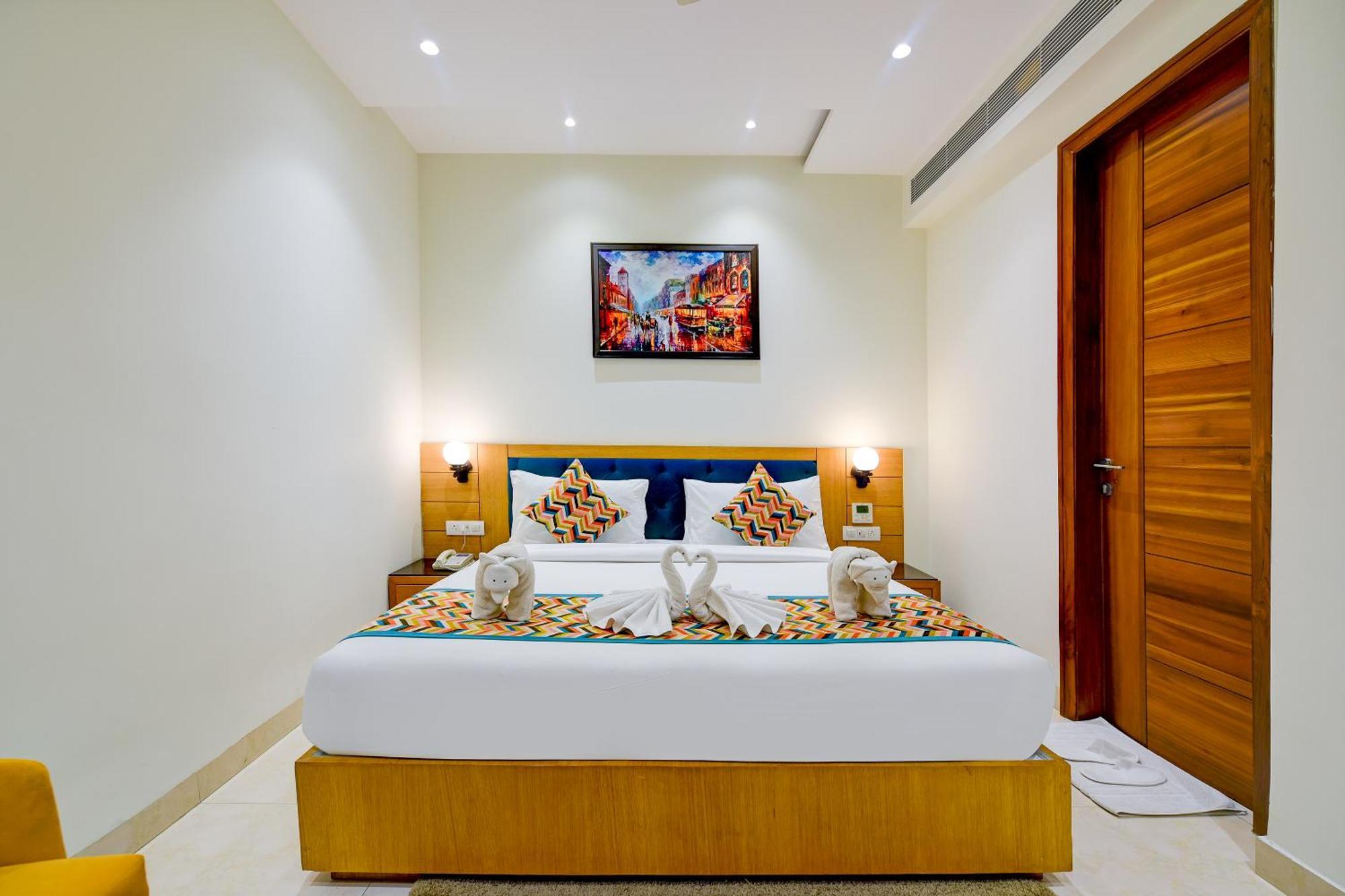 Classio Royale By Io Hotels Near Golden Temple Amritsar Exterior foto