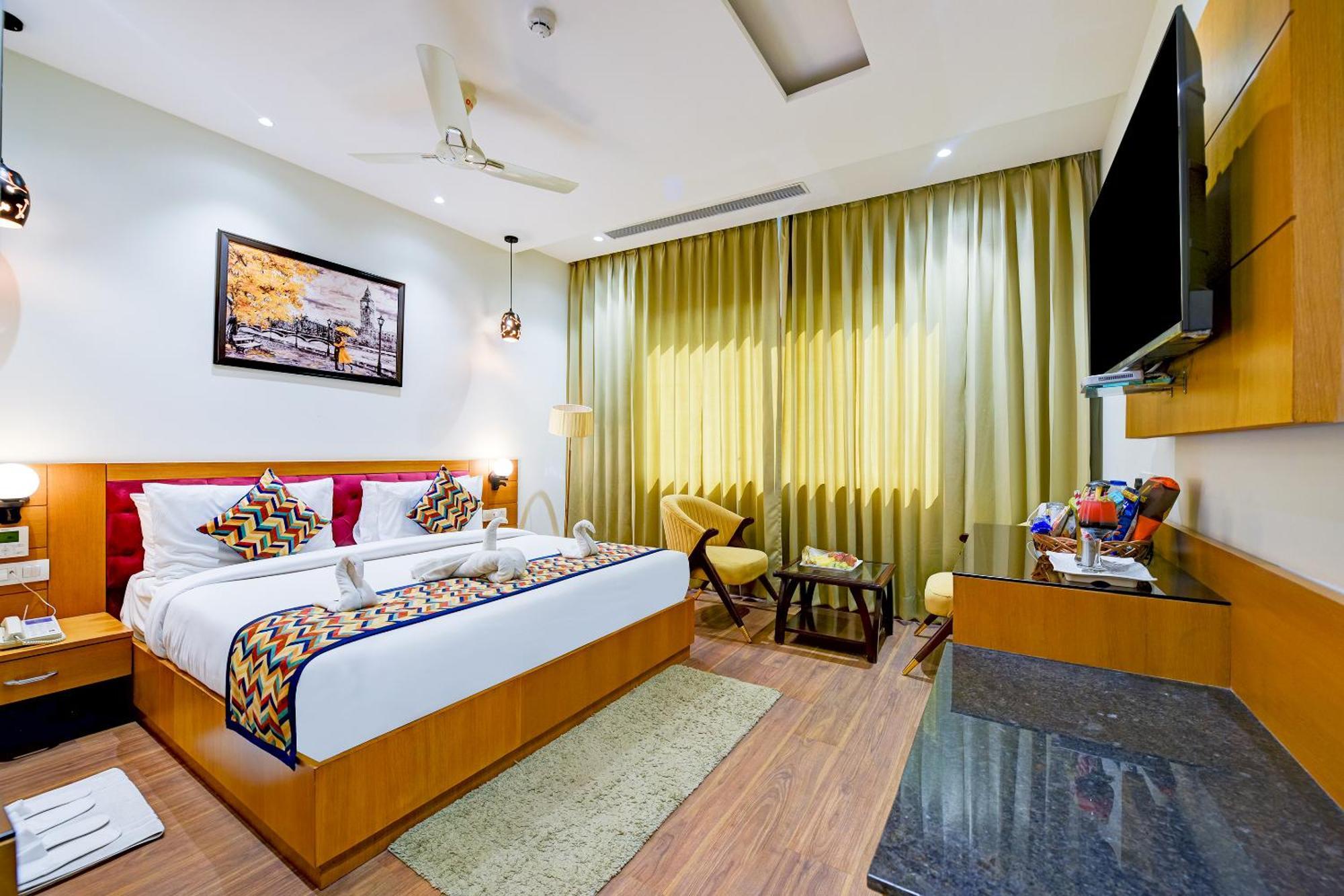 Classio Royale By Io Hotels Near Golden Temple Amritsar Exterior foto